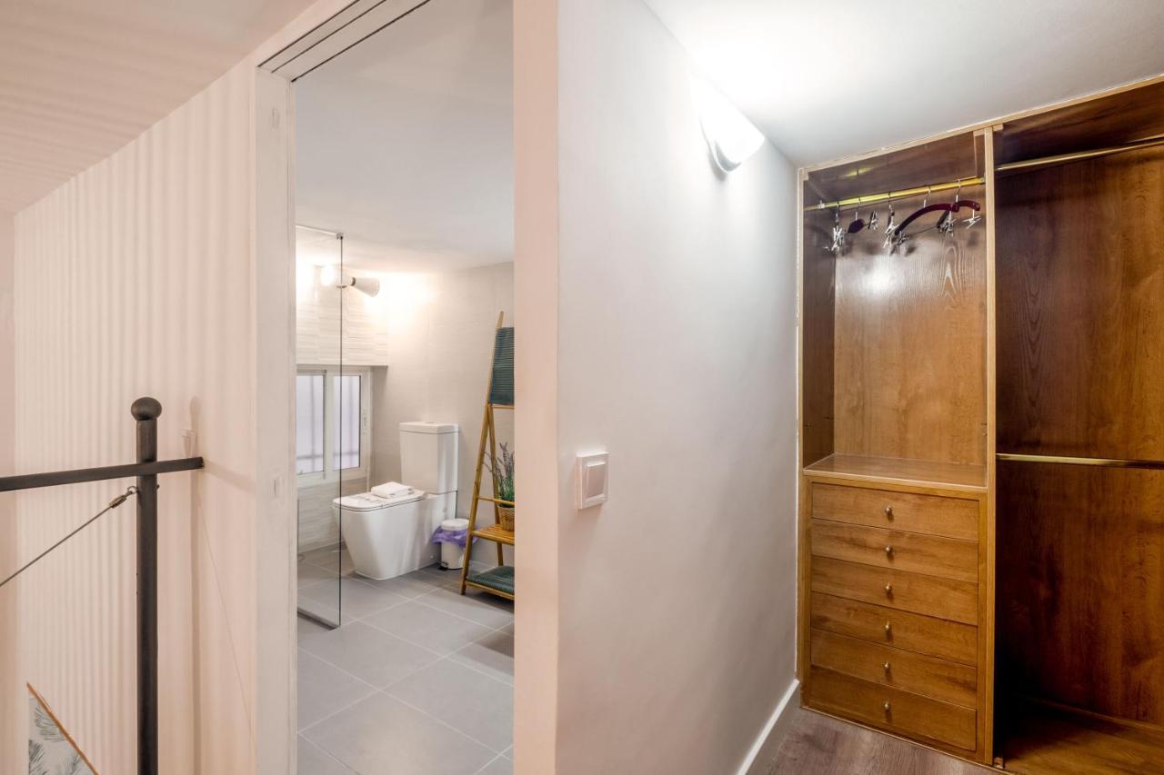 1 Bedroom 1 Bathroom Furnished - Lavapies - Duplex Madrid Extérieur photo