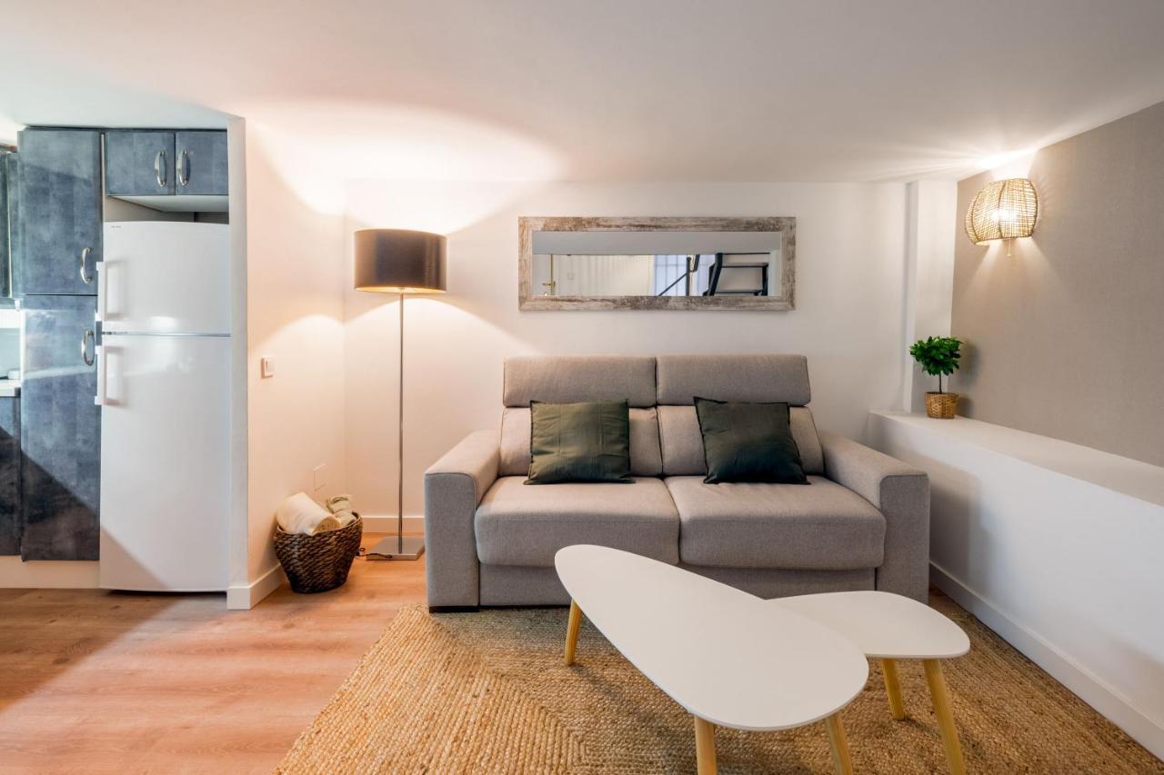 1 Bedroom 1 Bathroom Furnished - Lavapies - Duplex Madrid Extérieur photo