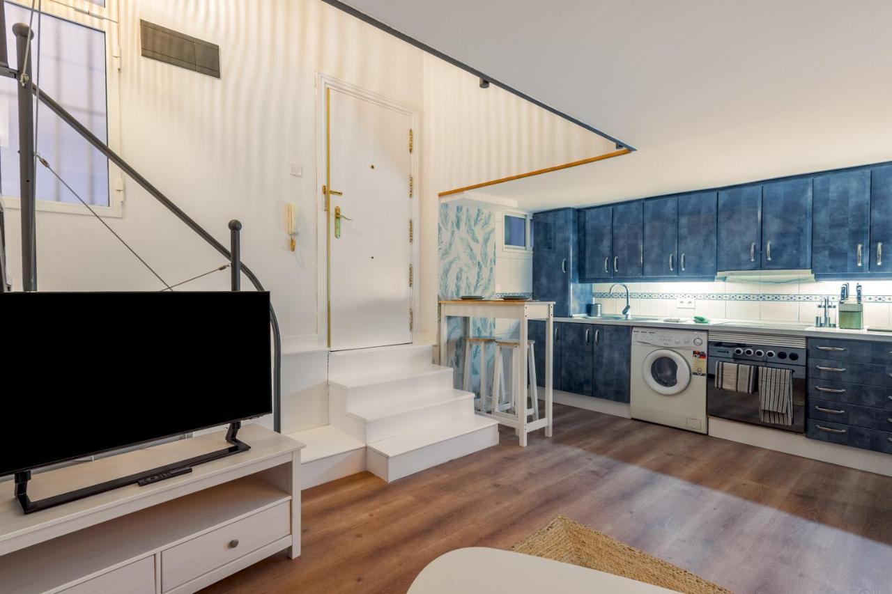 1 Bedroom 1 Bathroom Furnished - Lavapies - Duplex Madrid Extérieur photo