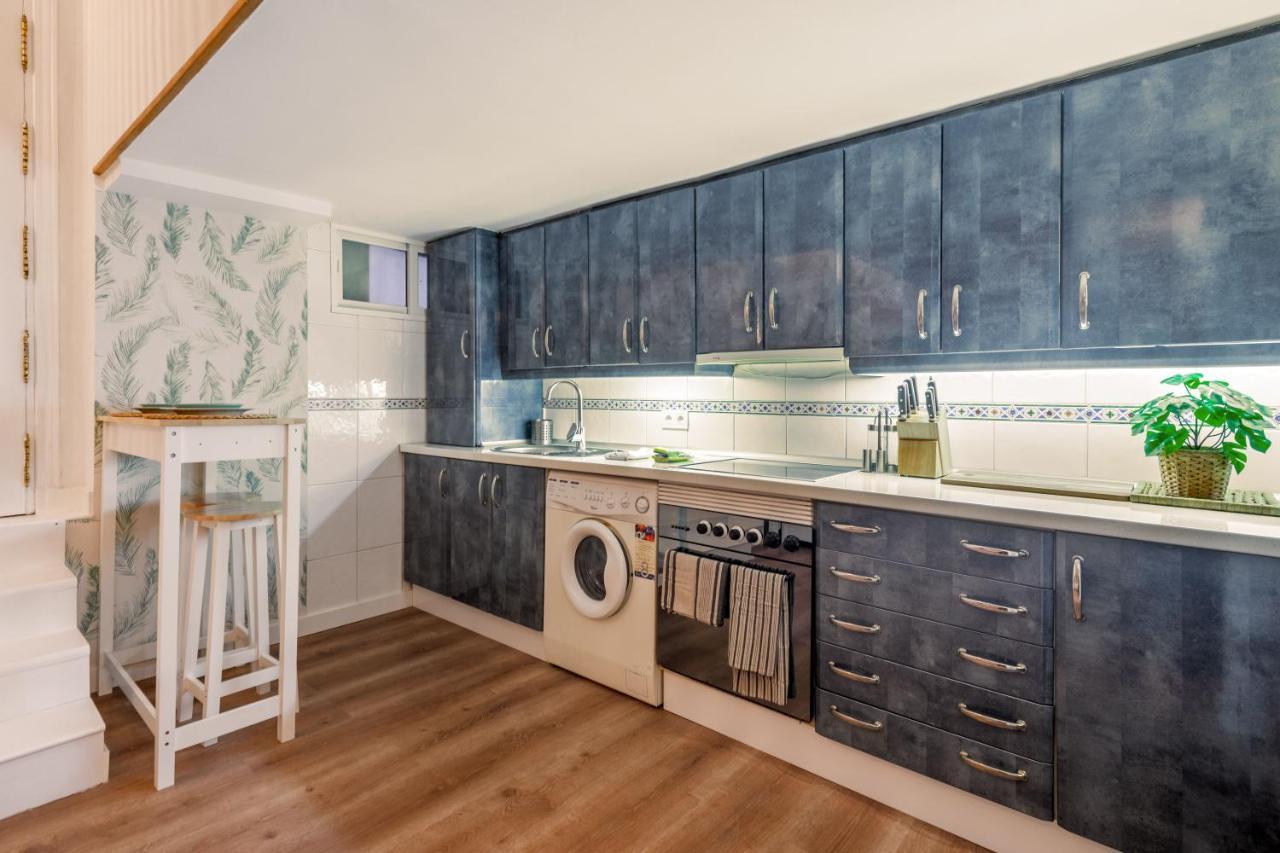 1 Bedroom 1 Bathroom Furnished - Lavapies - Duplex Madrid Extérieur photo